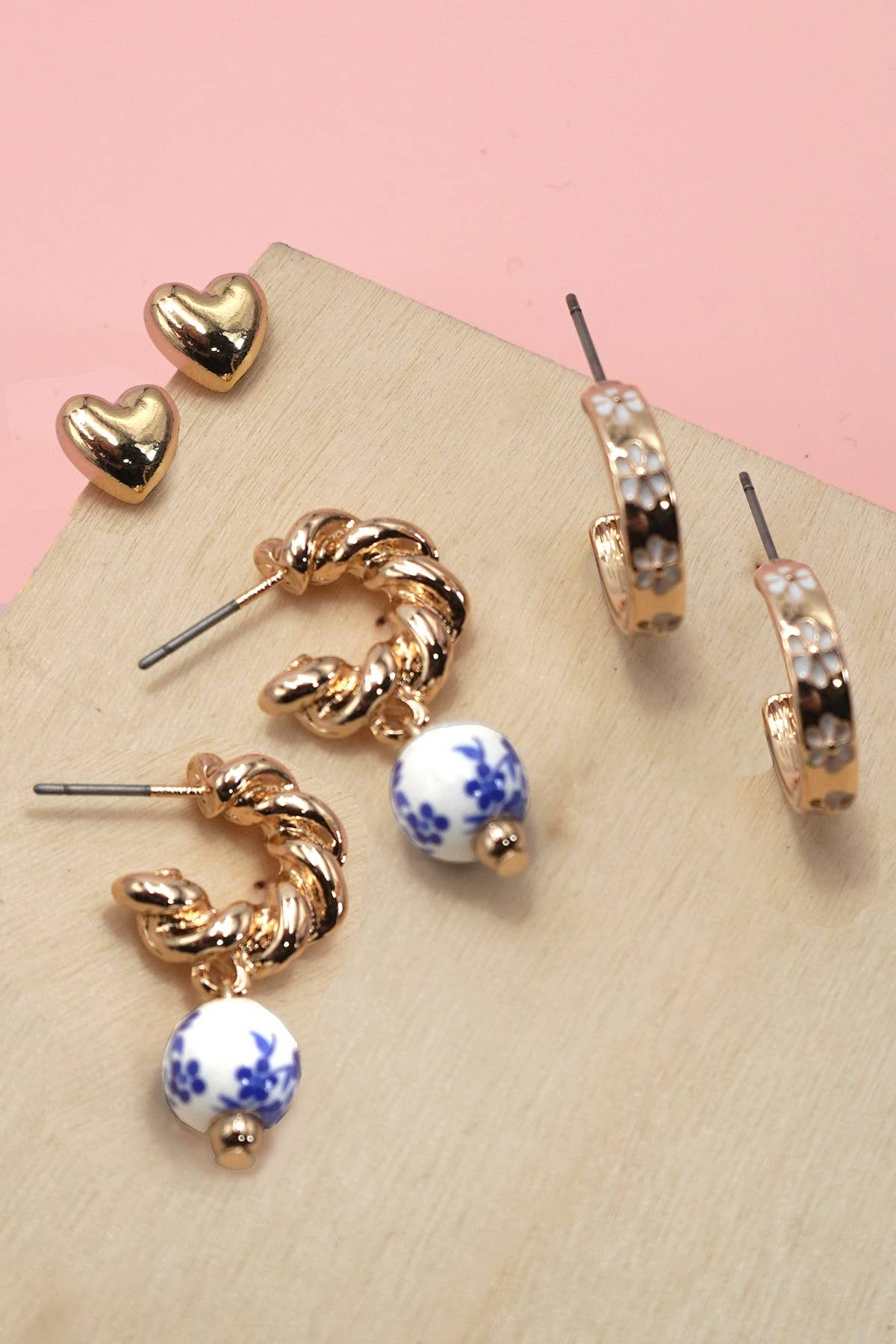 BLUE CERAMIC PORCELAIN TRIO HUGGIE HOOP EARRINGS | 80E6610