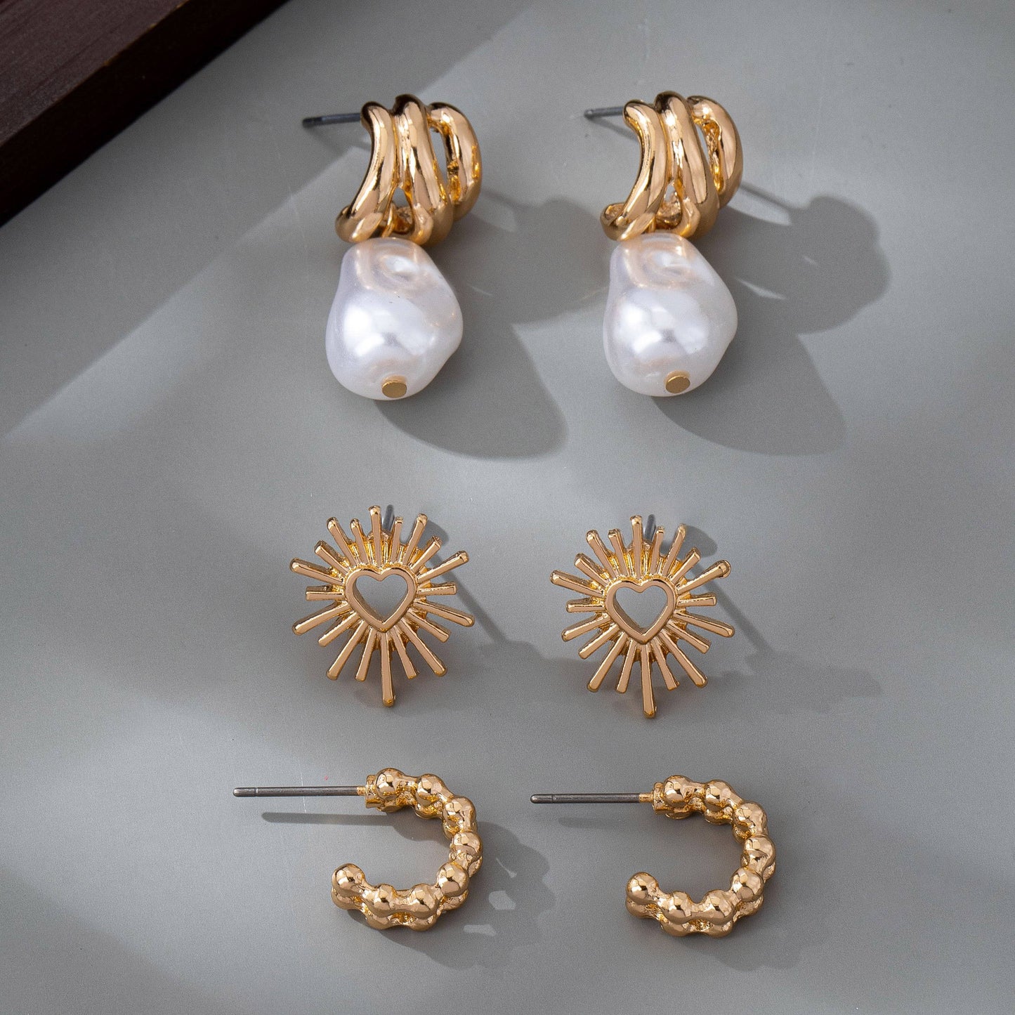 TRIO BLAZING HEART PEARL DROP HUGGIE HOOP EARRINGS | 80E6147