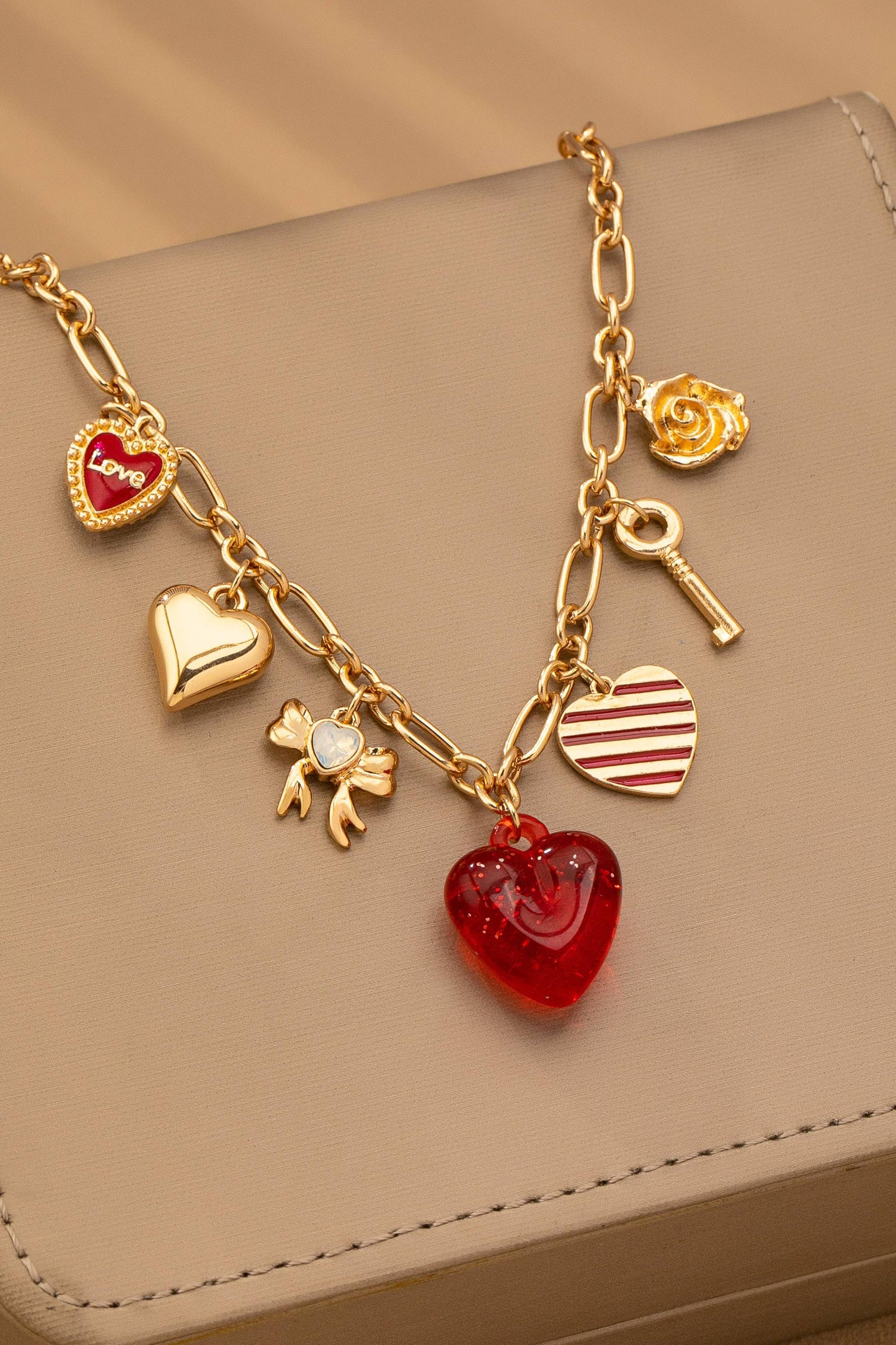 CHARM NECKLACE-HEARTS|80N92641