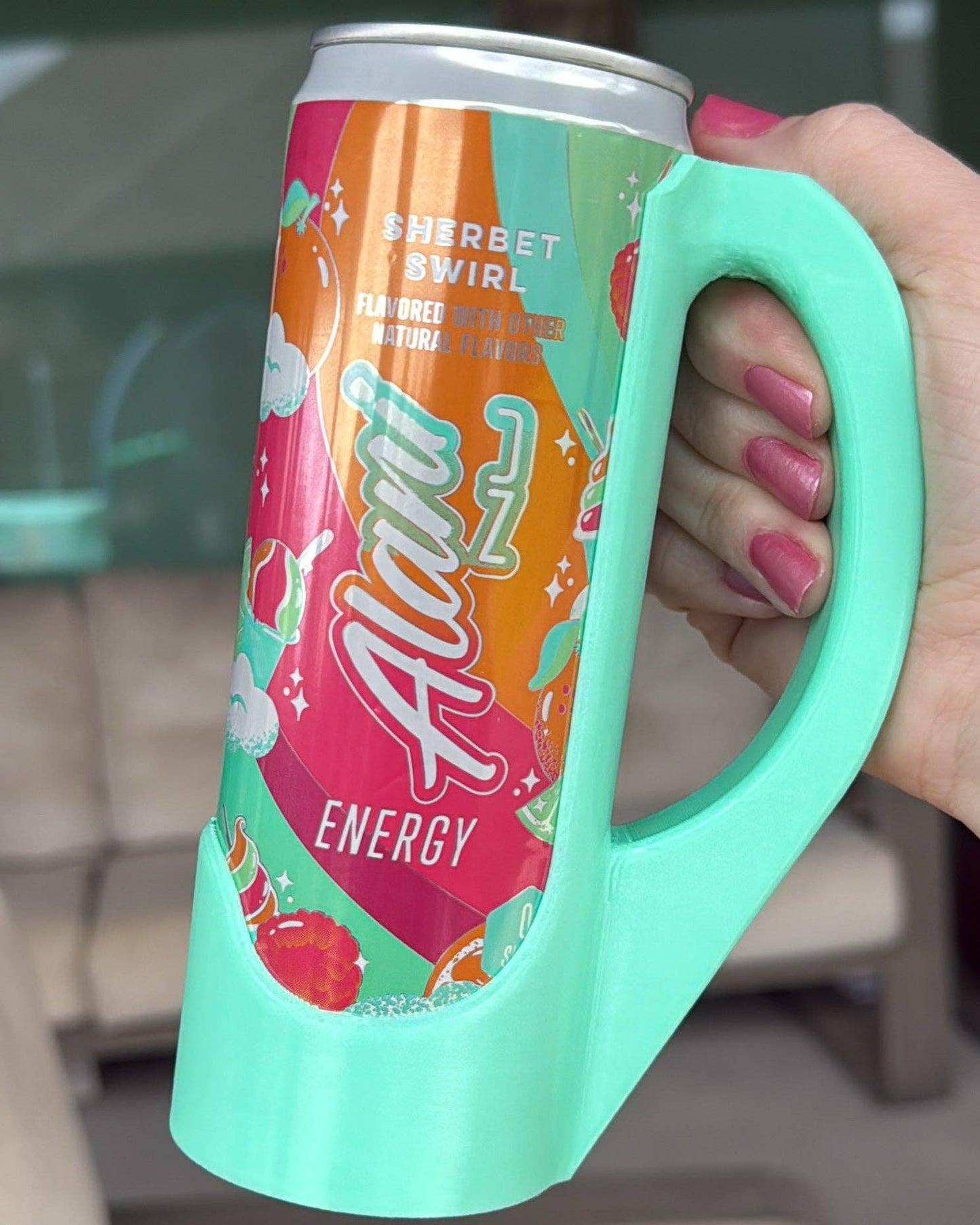 Sipzey Skinny Can Handle Holder