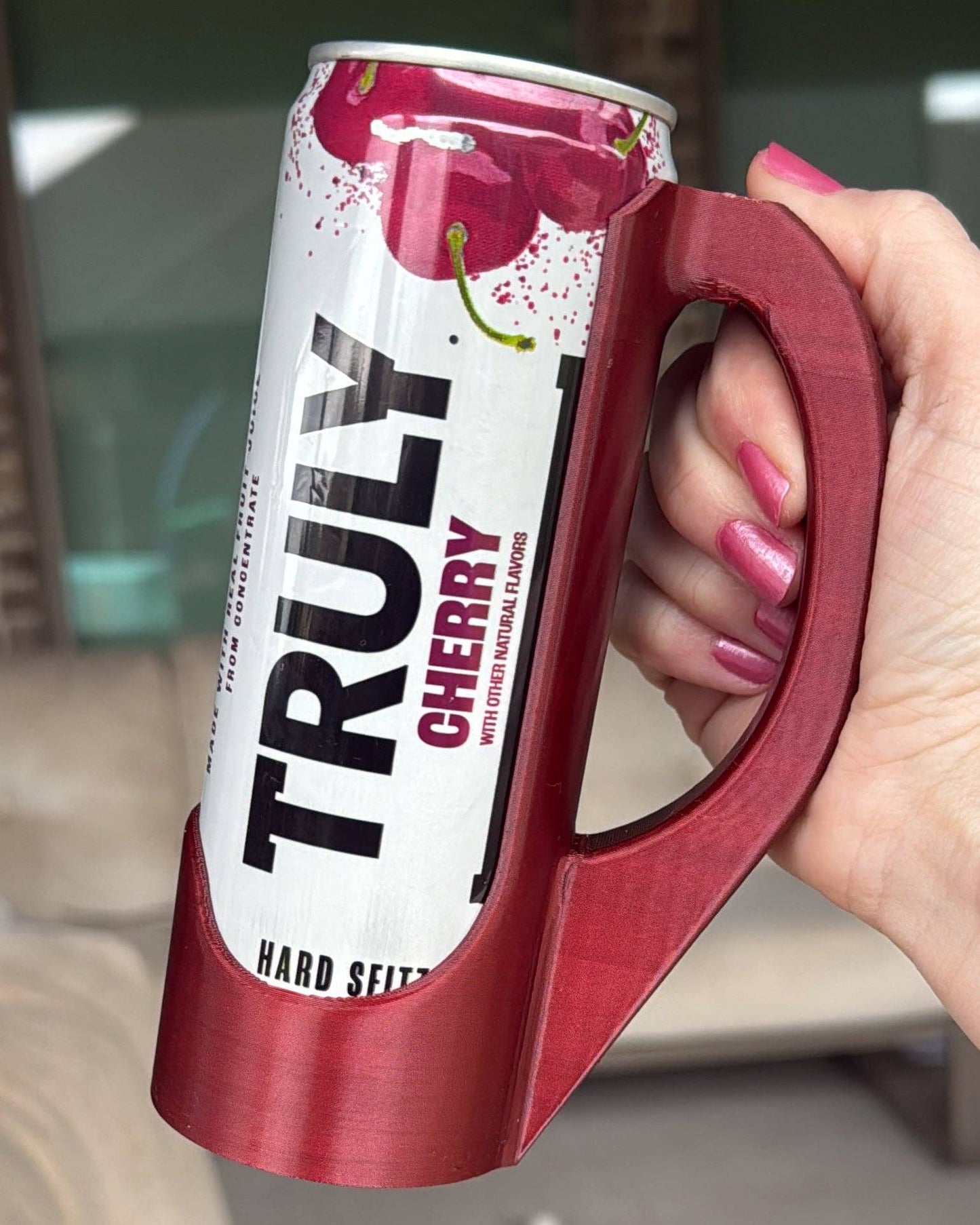 Sipzey Skinny Can Handle Holder
